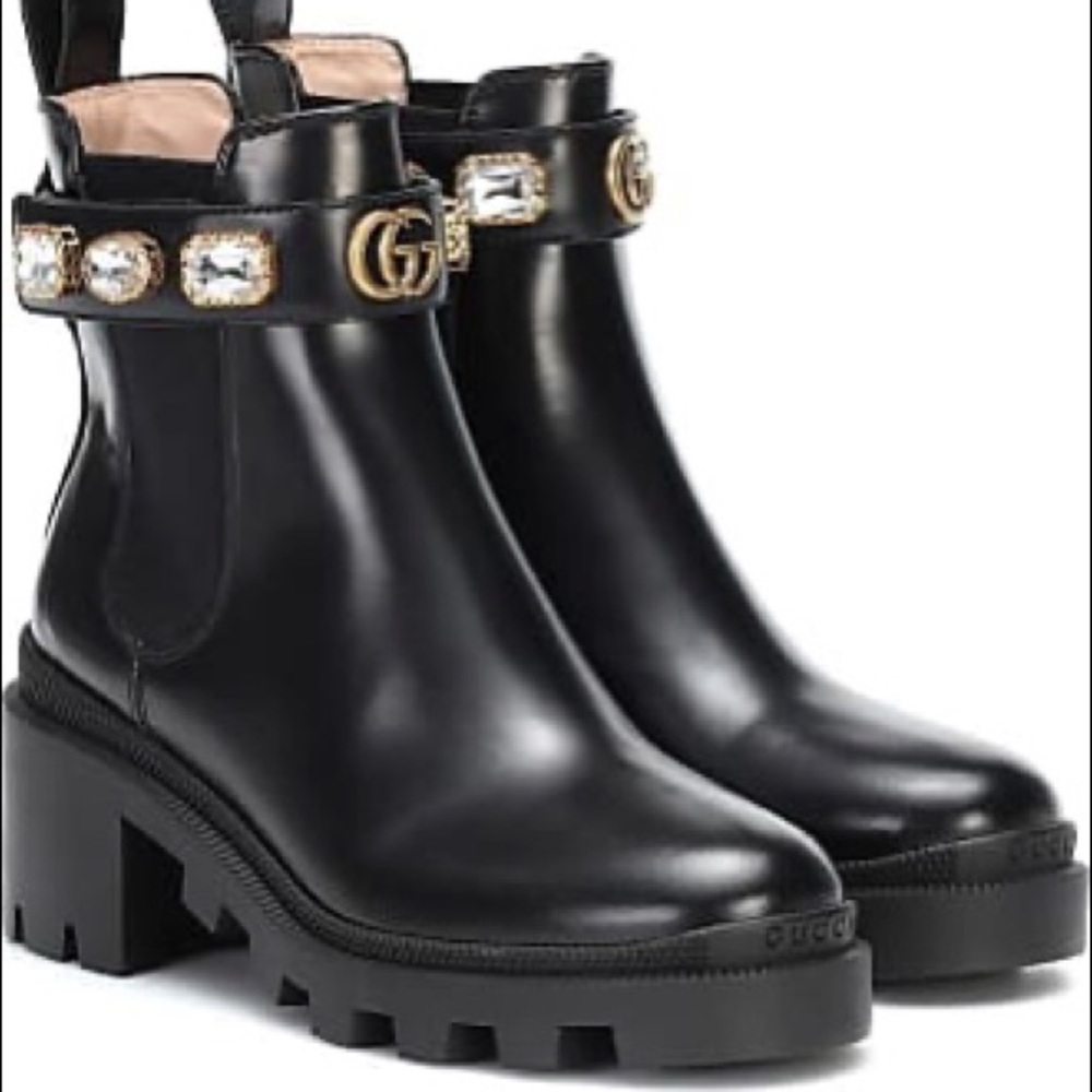 ISO Gucci Boots with Belt